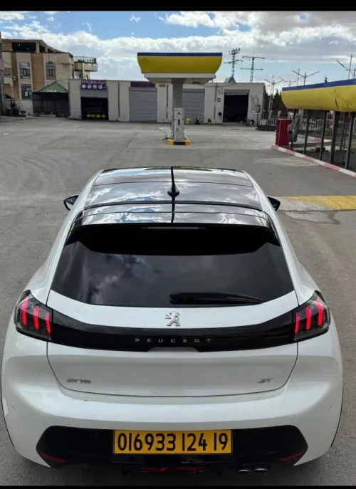 Peugeot 208 2024 GT