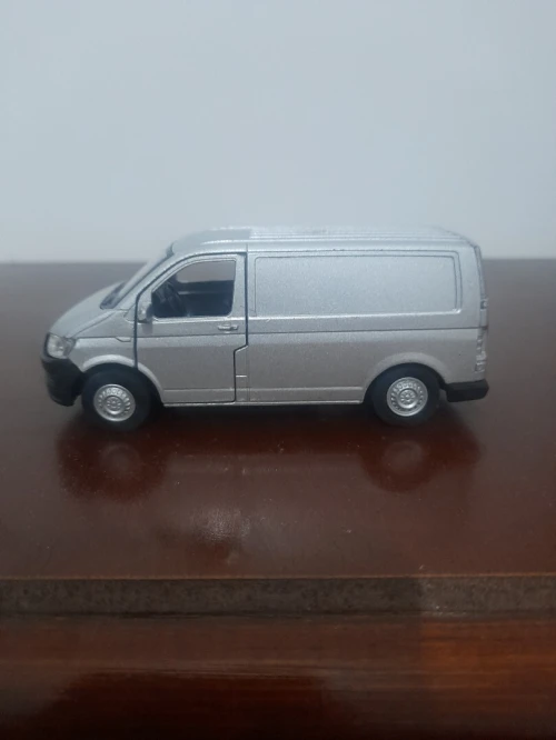 Réplique Volkswagen Transporter T8 Van (Modèle miniature)