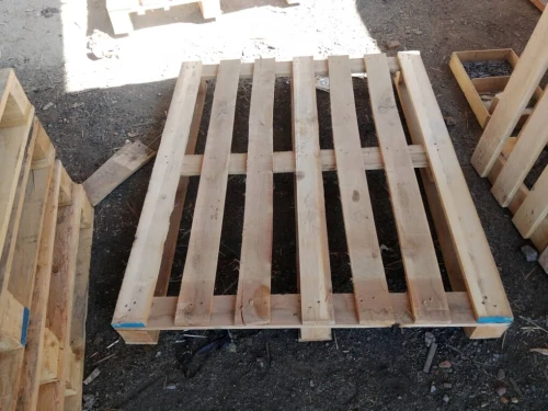 Achat et vent palettes en bois 