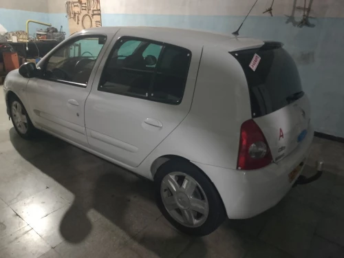 Clio Compis 2013 Bay bay