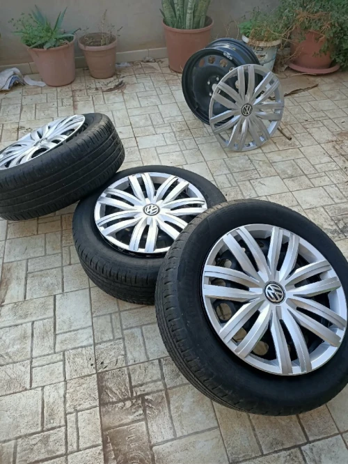 Jantes caddy d'origine avec enjoliveurs d'origine