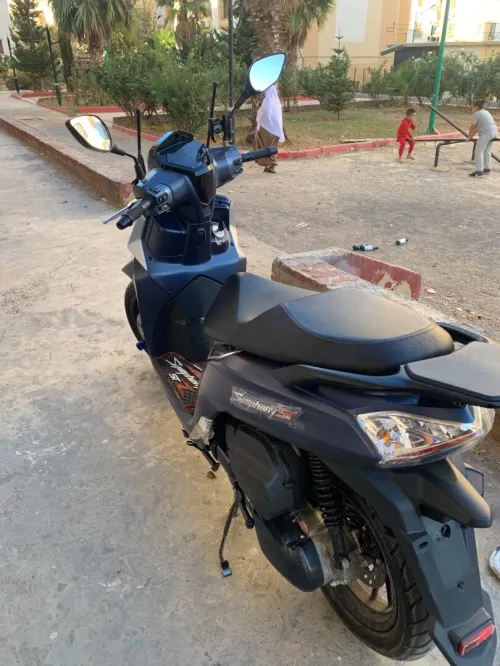 Sym St200 2025