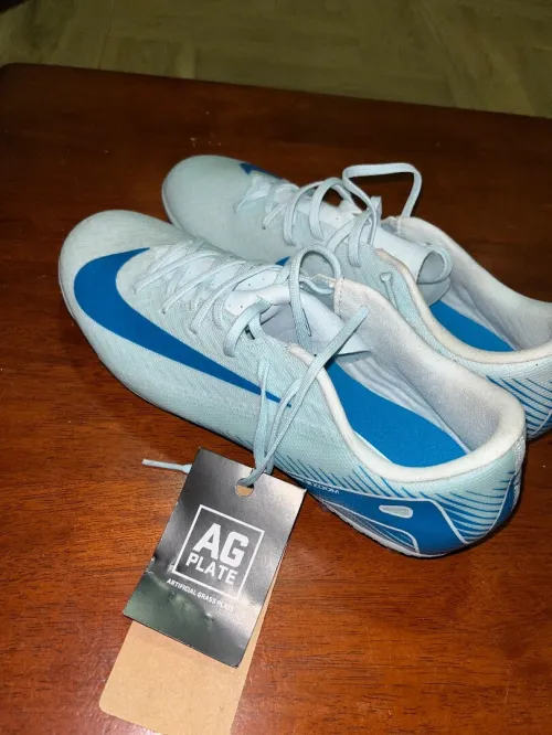 Soulier de foot original 