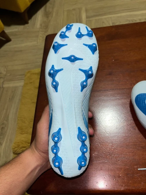 Soulier de foot original 