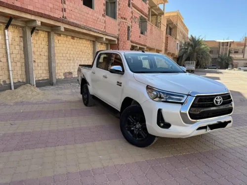 Toyota Hilux 2023 Rivo