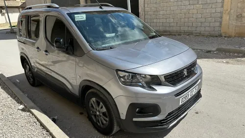 Peugeot Rifter 2023 Allure