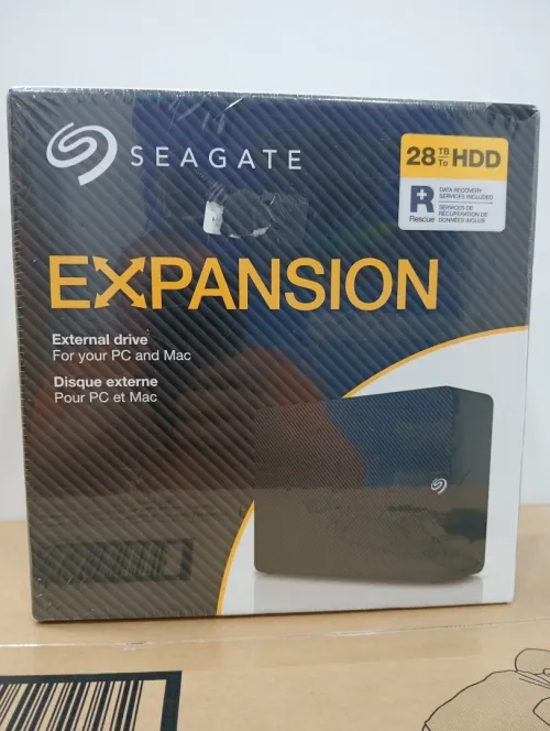 DISQUE DUR EXTERNE SEAGATE EXPANSION 28 TB