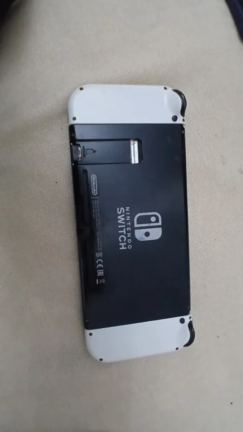 Une switch Nintendo