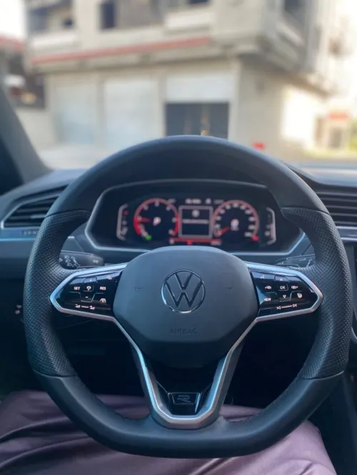 Volkswagen تيقوان 2022 Tout monde