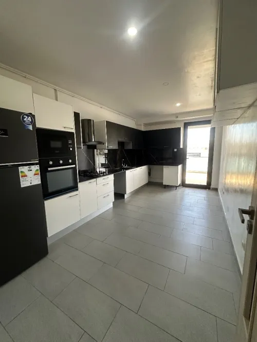 Location Appartement F3 Alger Dely brahim