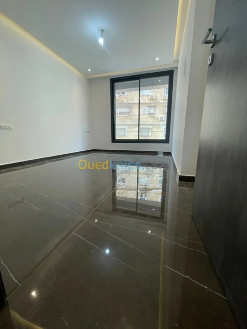 Vente Appartement F4 Alger Hydra