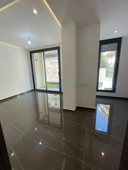 Vente Appartement F4 Alger Hydra