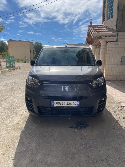 Fiat Doblo Van 2024 Talyani 3place