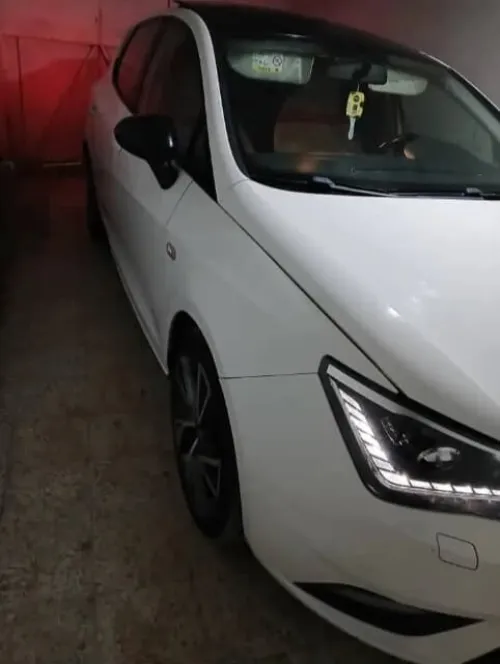 Volkswagen Seat Ibiza blak 2015 Ibiza