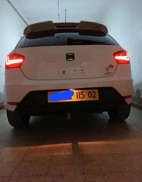 Volkswagen Seat Ibiza blak 2015 Ibiza