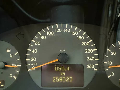 Mercedes E240 2001 Avant garde