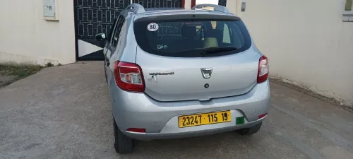 Dacia Sandero 2015 