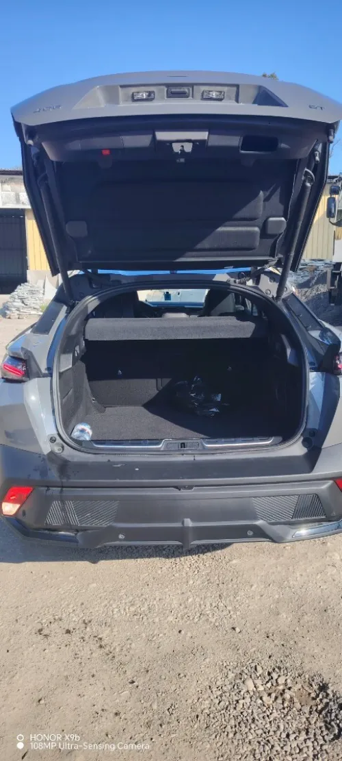Peugeot 408 2025 