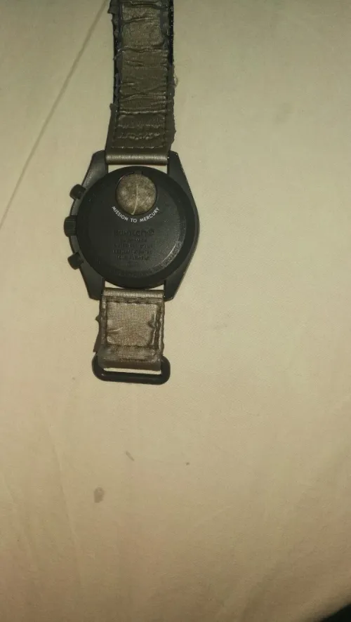 Vendre une montre orginal.