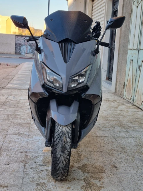 YAMAHA TMAX 2016