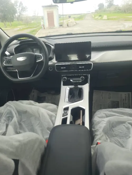 Geely Coolray 2025 
