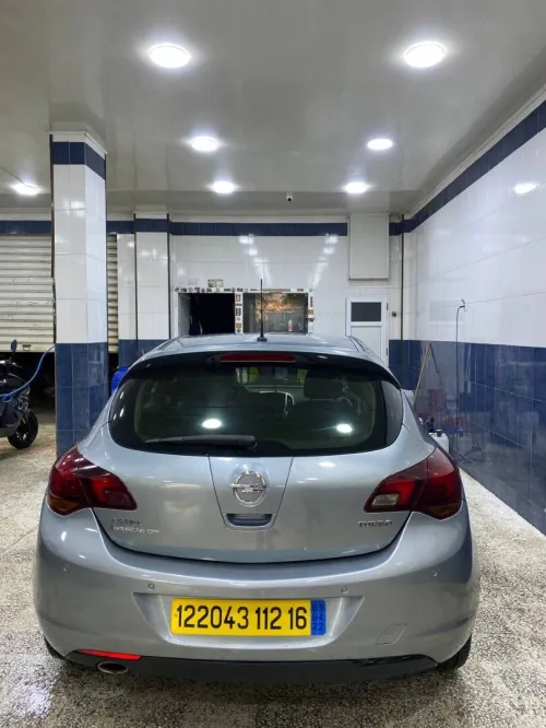 Opel Astra 2012 SPORT