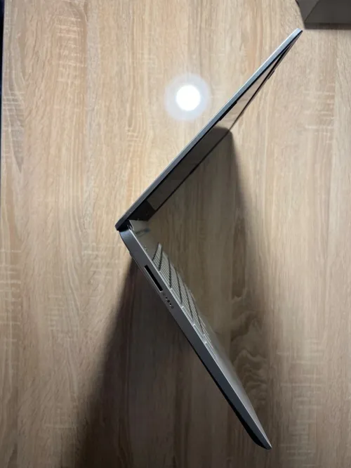PC Portable HP 14s Ryzen 7 radeon graphics 
