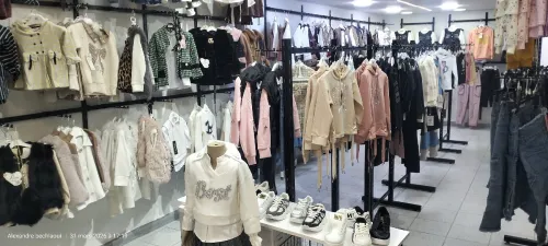 Vente magasin de vêtements enfant avec logiciel et tout le local est a la location