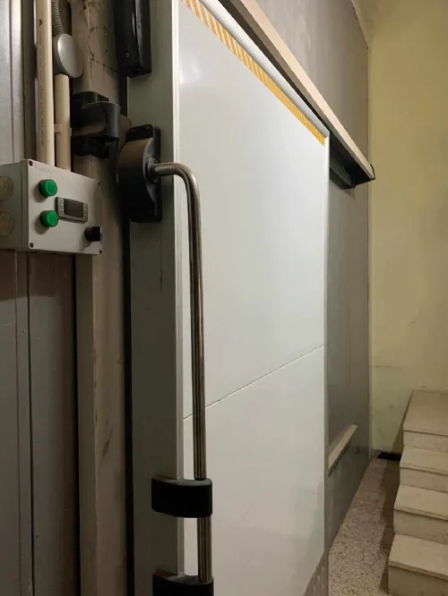 بيع غرفة تبريد Vente Chambre froide 80m3