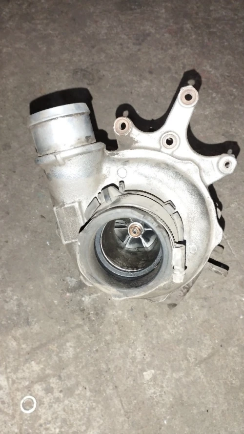 turbo freelander2 et jaguar XF 2012 