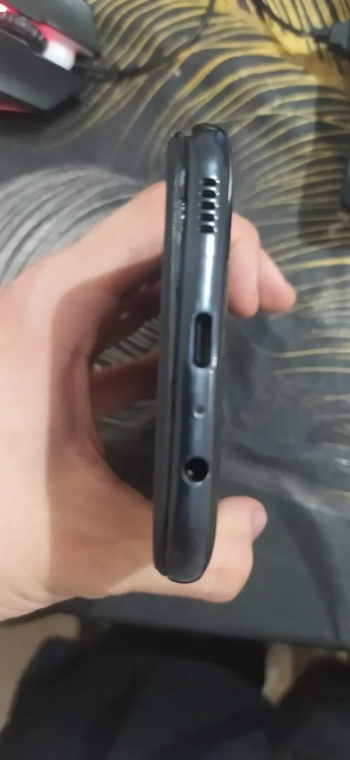 Samsung M04