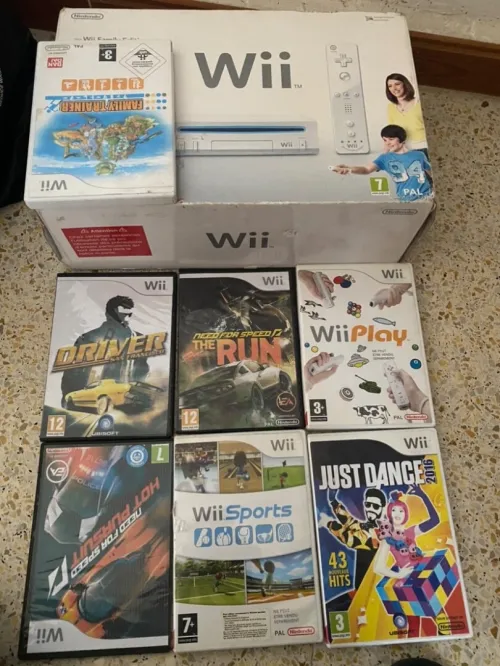 Wii console family edition 