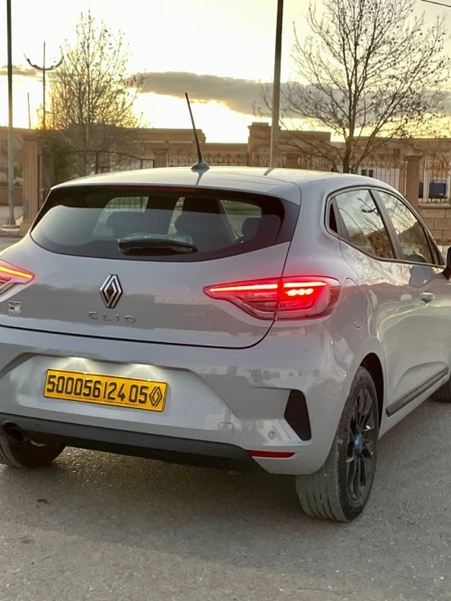 Renault Clio 5  2024 Evolution