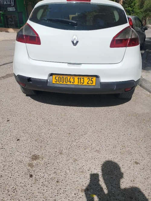 Renault Megane 3 2013 Play