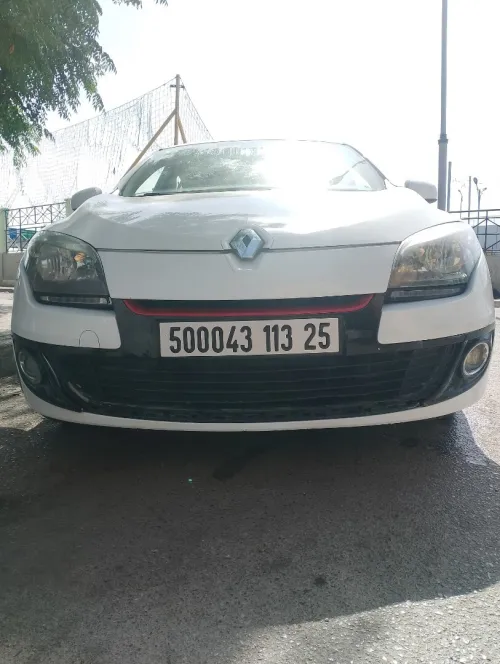 Renault Megane 3 2013 Play