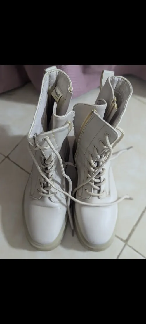 Des godasses" 38 " (2 paire réduction)
