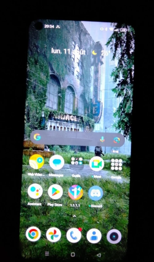 Realmi 8i