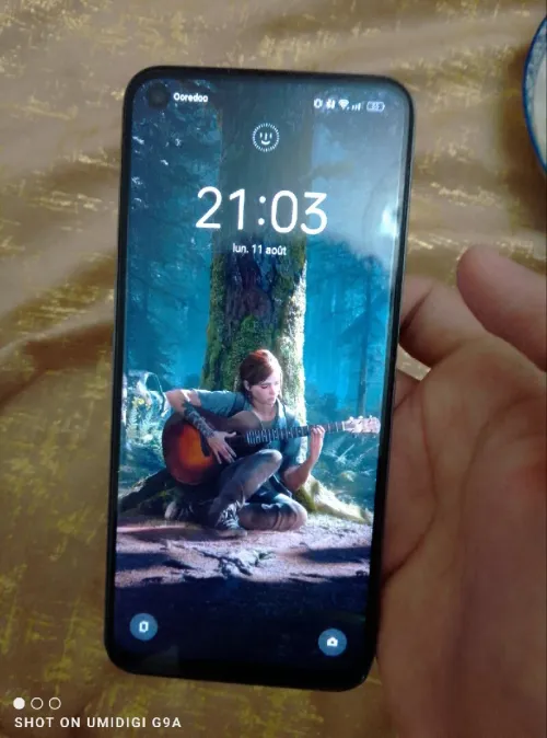 Realmi 8i