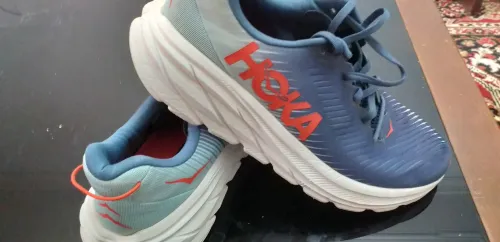 Vente Basket running hoka rincon 3 originale made in Vietnam p 42 2/3 télé 