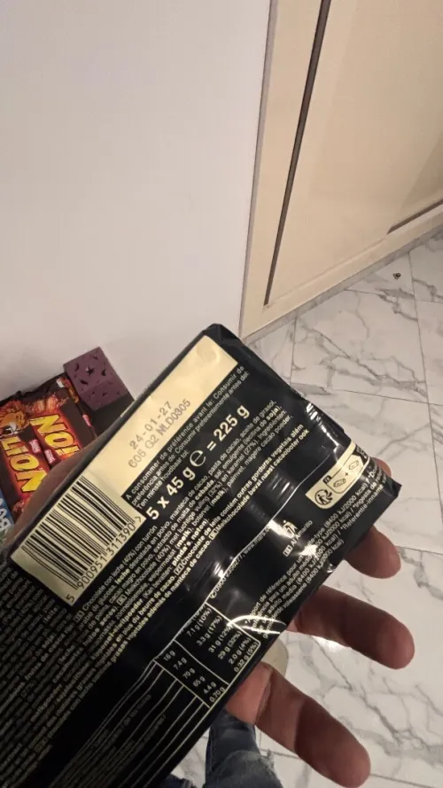 Snickers Twix lion bounty