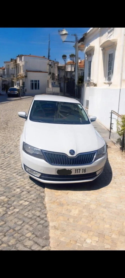 Skoda Rapid Spaceback 2017 Edition