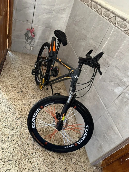 Vélo - دراجة هوائية