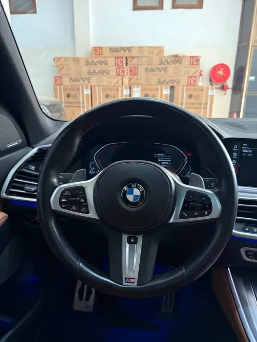 BMW X5 2023 