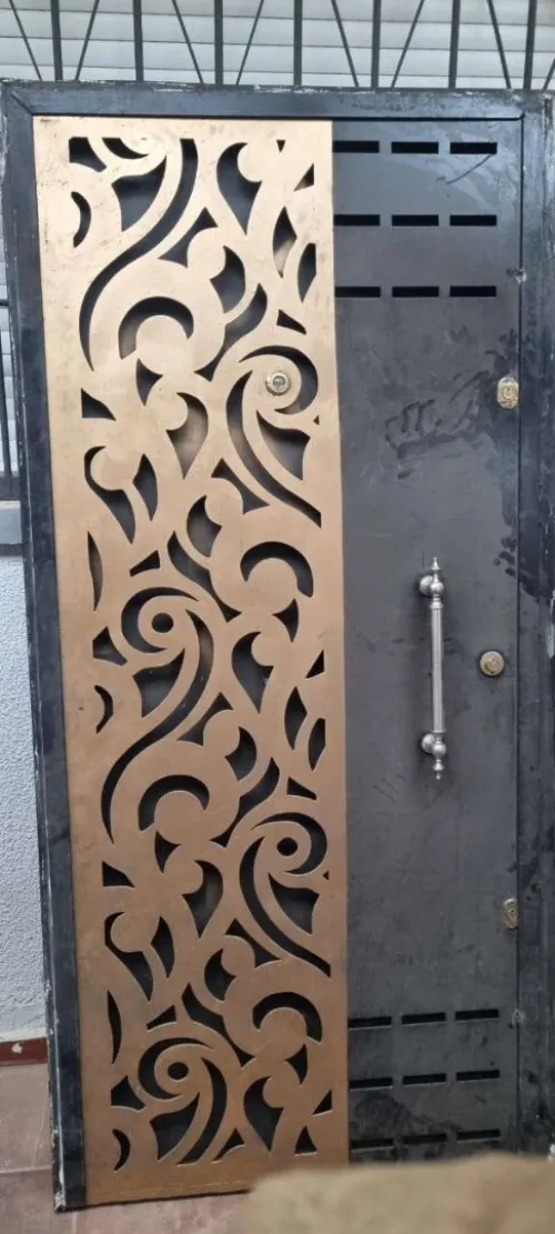 Porte a vendre 