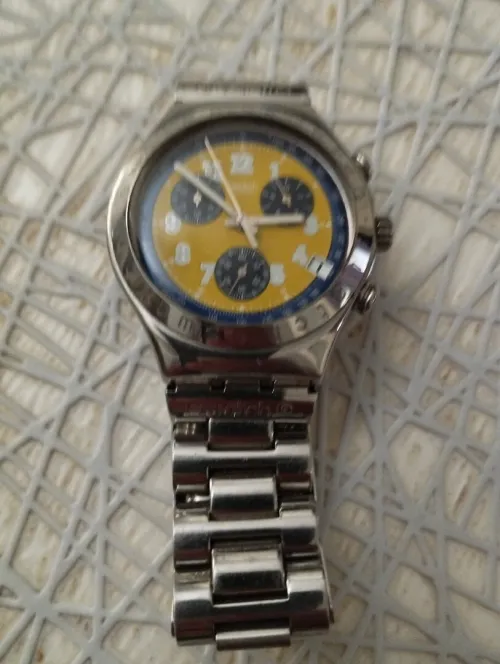 Montre SWATCH 