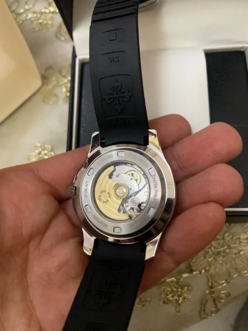 Montre Patek Philippe nautilus super qualité 