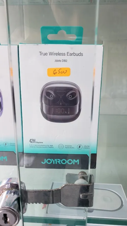 WTS / MINI Wireless Earphones JOYROOM 