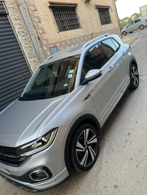 Volkswagen T-Cross 2023 R-line