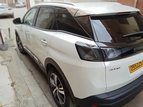 Peugeot 3008 2023 Allure Pack