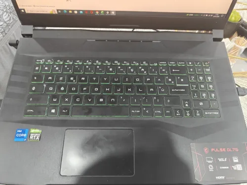 Msi gaming GL76 11uek